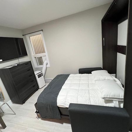 Le Centre-Ville Rouyn-Noranda Esterno foto