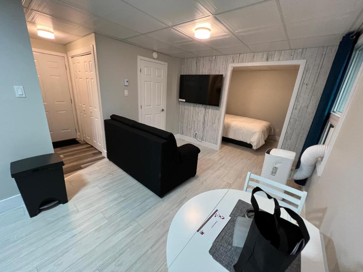 Le Centre-Ville Rouyn-Noranda Esterno foto