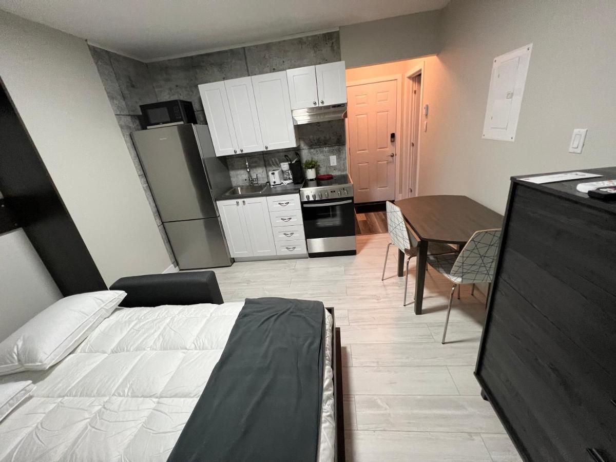 Le Centre-Ville Rouyn-Noranda Esterno foto