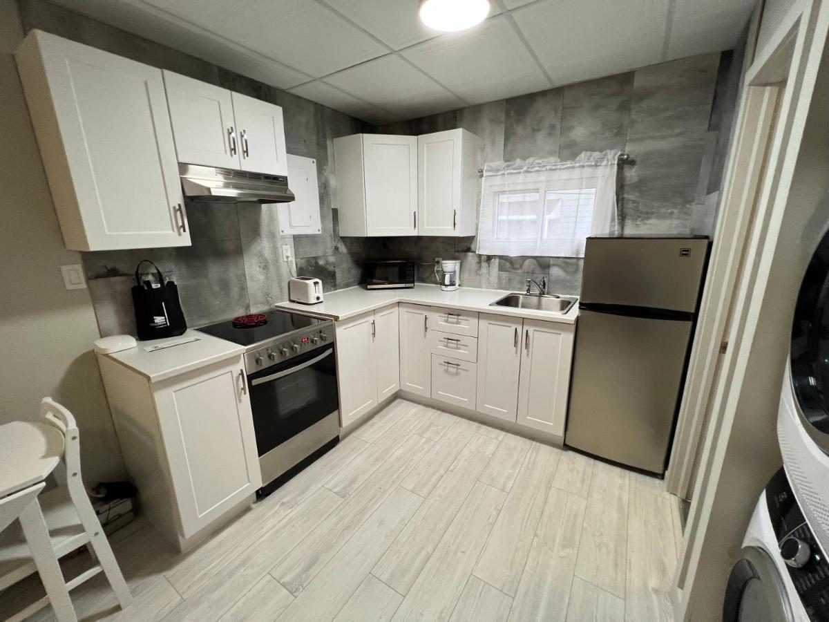 Le Centre-Ville Rouyn-Noranda Esterno foto